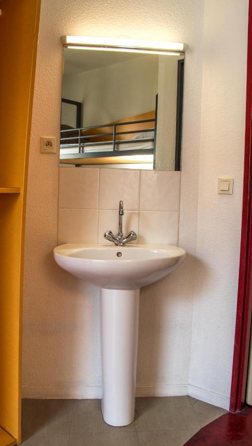 Auberge De Jeunesse Hi Nice Les Camelias Dış mekan fotoğraf