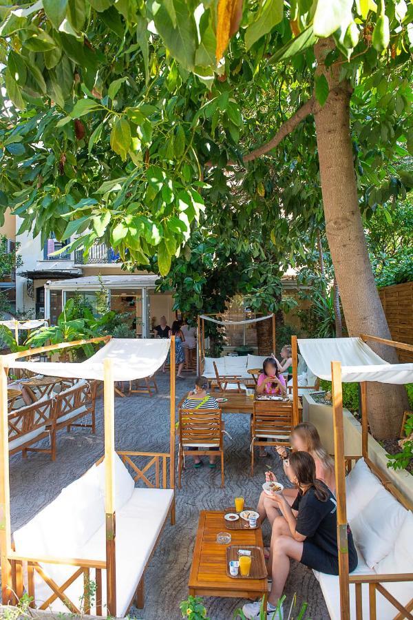 Auberge De Jeunesse Hi Nice Les Camelias Dış mekan fotoğraf