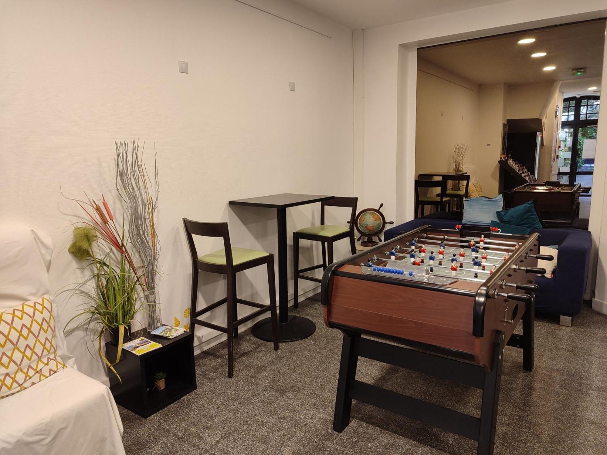 Auberge De Jeunesse Hi Nice Les Camelias Dış mekan fotoğraf